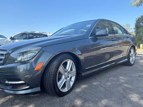 2010 Mercedes-Benz C-Class C 300 Luxury Sedan 4D