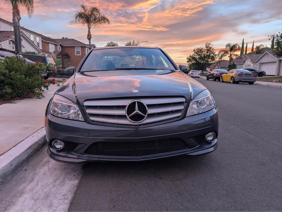2010 Mercedes-Benz W204 C-Class - Image 3 of 12