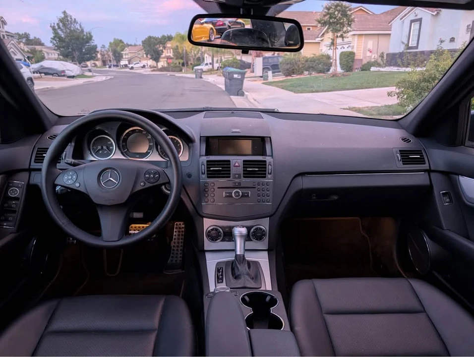 2010 Mercedes-Benz W204 C-Class - Image 10 of 12