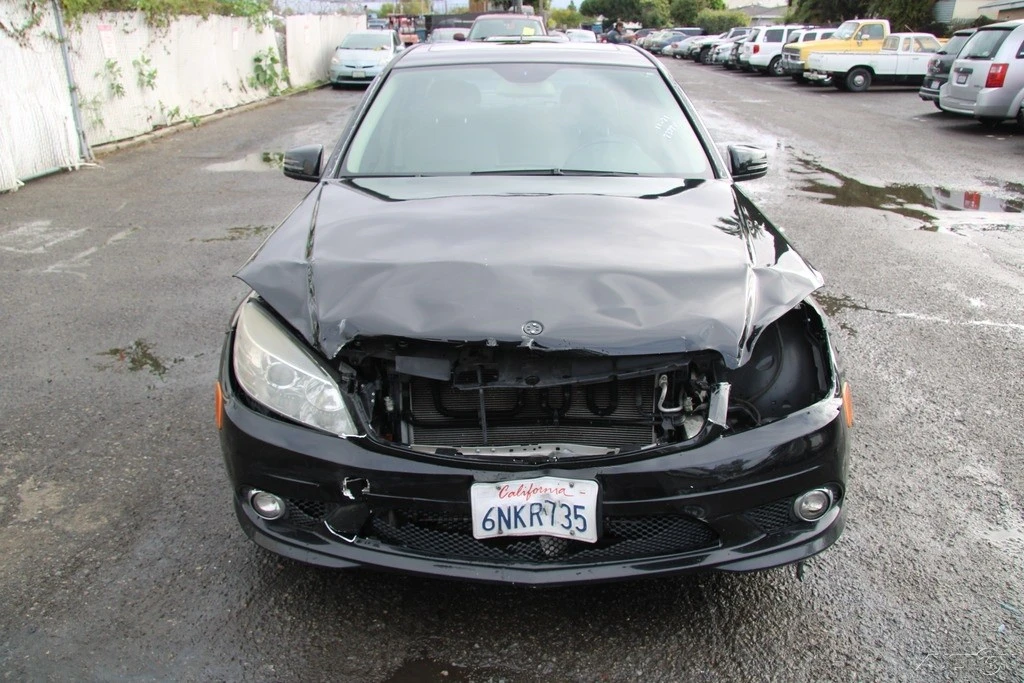 2010 Mercedes-Benz W204 C-Class - Image 10 of 21