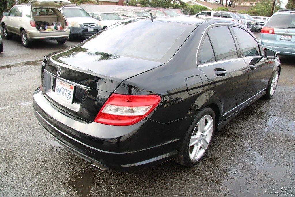 2010 Mercedes-Benz W204 C-Class - Image 6 of 21