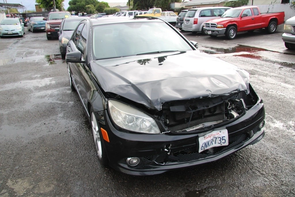 2010 Mercedes-Benz W204 C-Class - Image 9 of 21