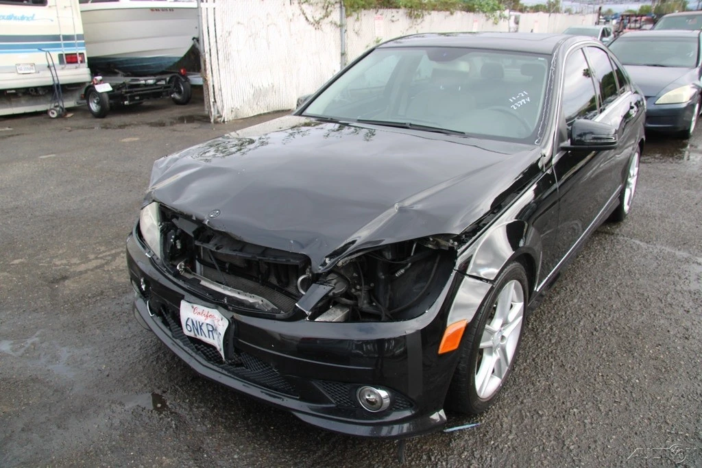 2010 Mercedes-Benz W204 C-Class - Image 2 of 21