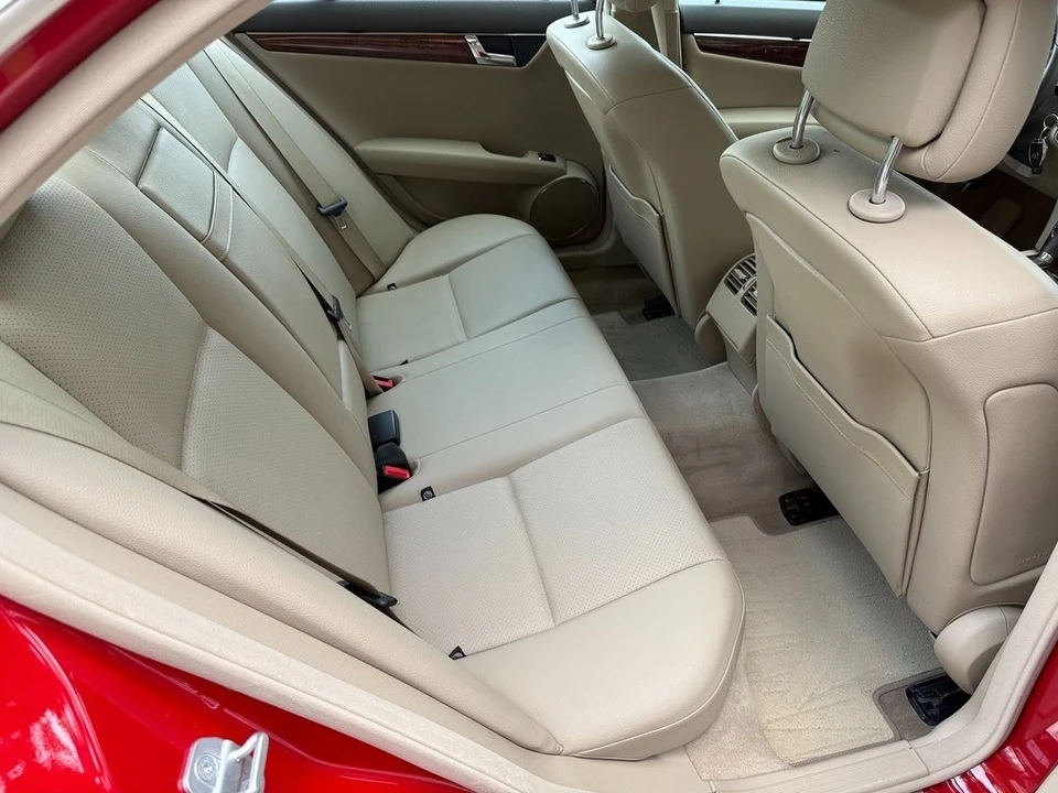 2010 Mercedes-Benz W204 C-Class - Image 21 of 21