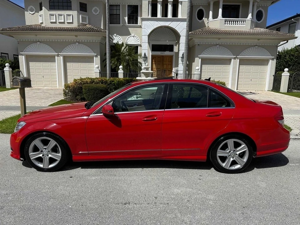 2010 Mercedes-Benz W204 C-Class - Image 8 of 21