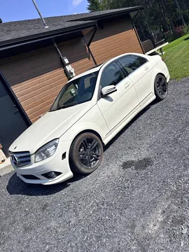 2010 Mercedes-Benz C300