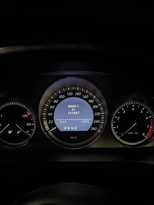 2010 Mercedes-Benz W204 C-Class - Image 2 of 7