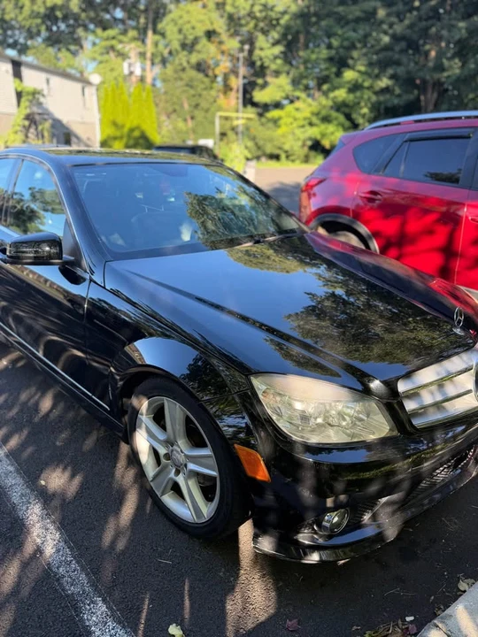 2010 Mercedes-Benz W204 C-Class - Image 3 of 11