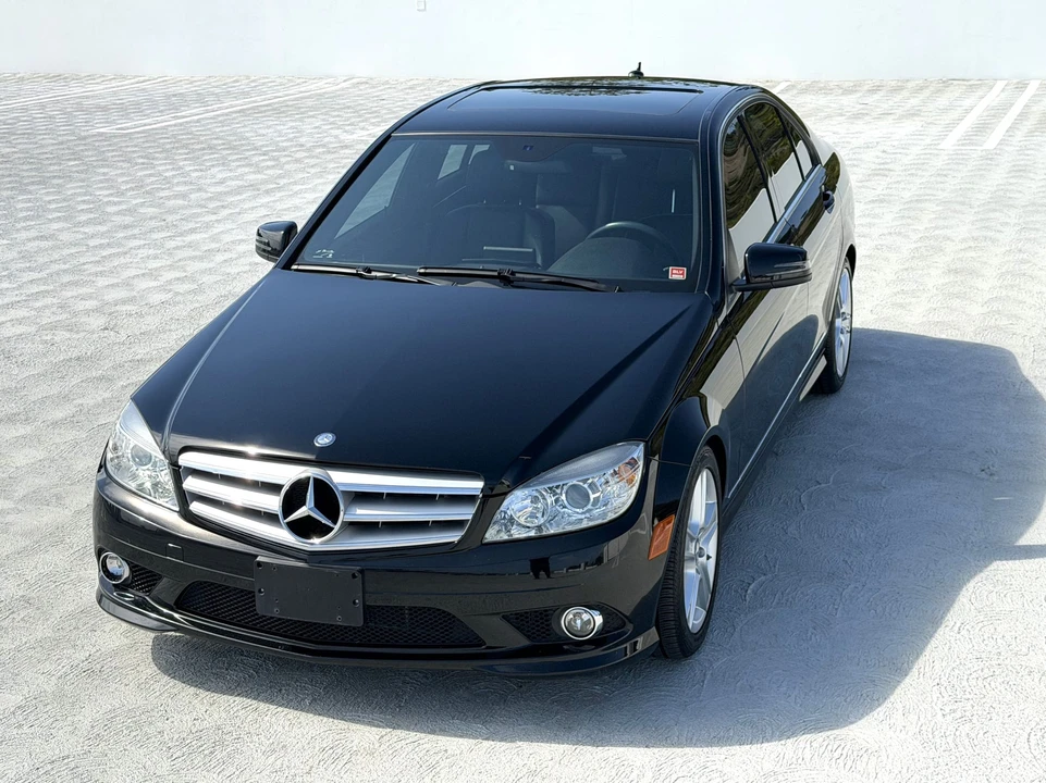 2010 Mercedes-Benz W204 C-Class - Image 16 of 31