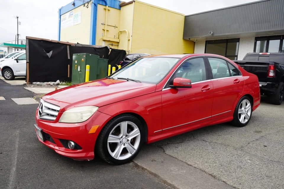 2010 Mercedes-Benz W204 C-Class - Image 5 of 20