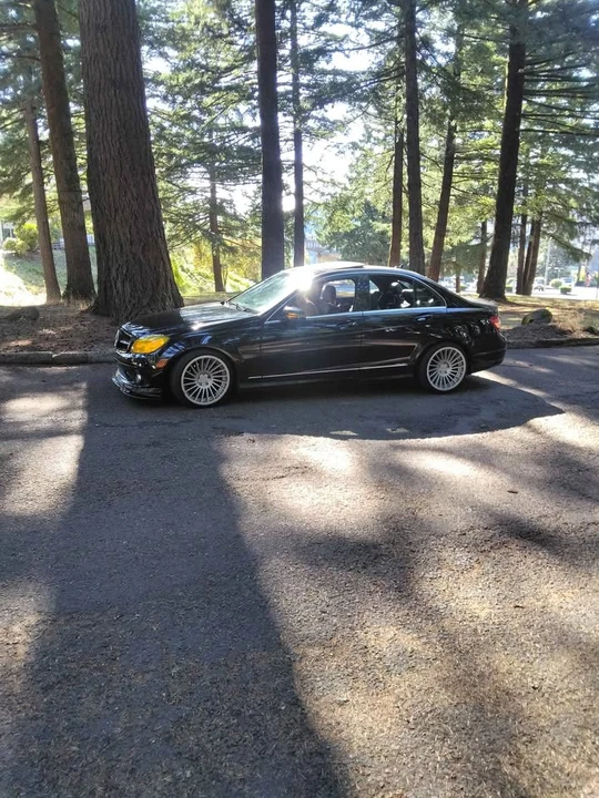 2010 Mercedes-Benz W204 C-Class - Image 3 of 4