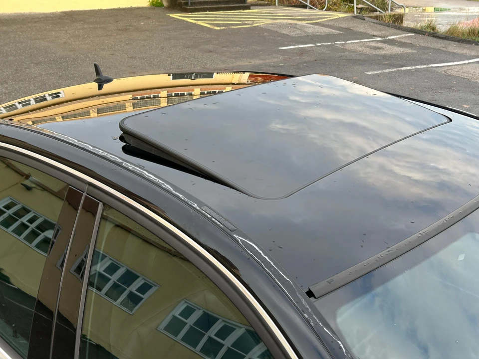 2010 Mercedes-Benz W204 C-Class - Image 21 of 31