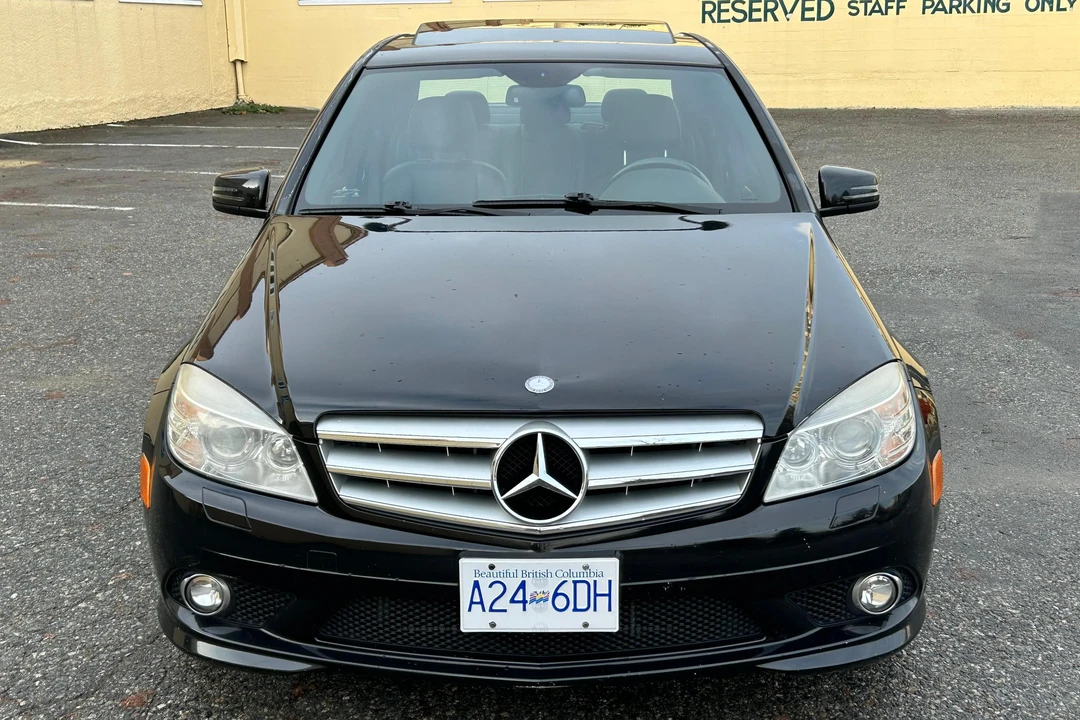 2010 Mercedes-Benz W204 C-Class - Image 2 of 31