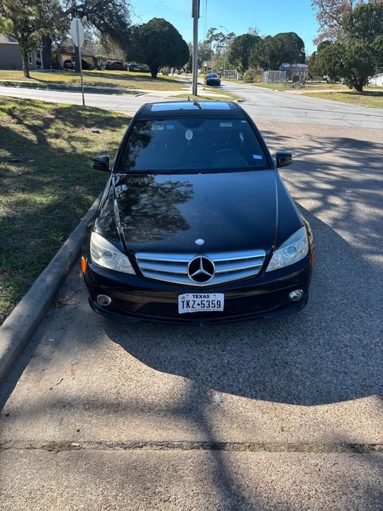 2010 Mercedes-Benz W204 C-Class - Image 2 of 8