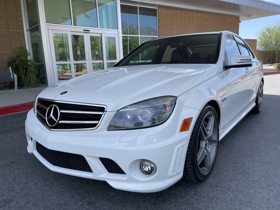 2010 Mercedes-Benz W204 C 63 AMG - Image 6 of 31