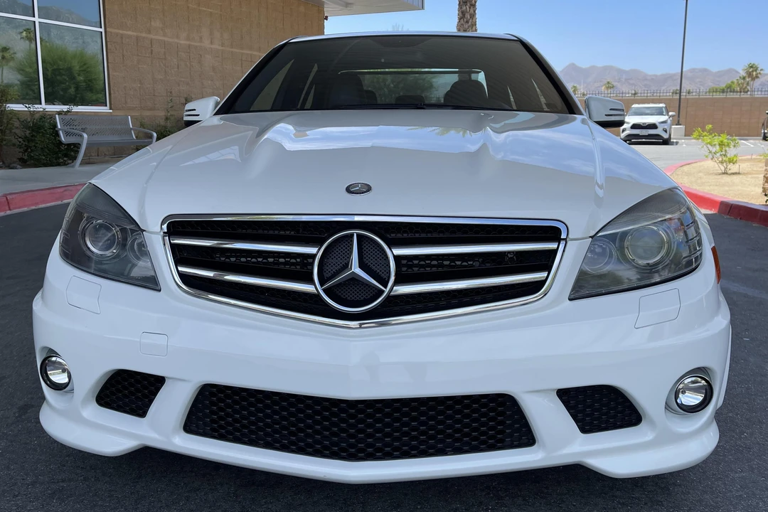 2010 Mercedes-Benz W204 C 63 AMG - Image 2 of 31