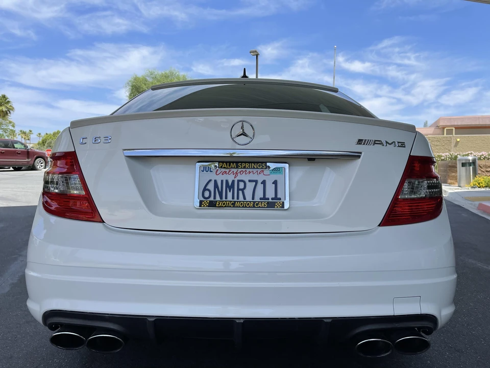 2010 Mercedes-Benz W204 C 63 AMG - Image 13 of 31
