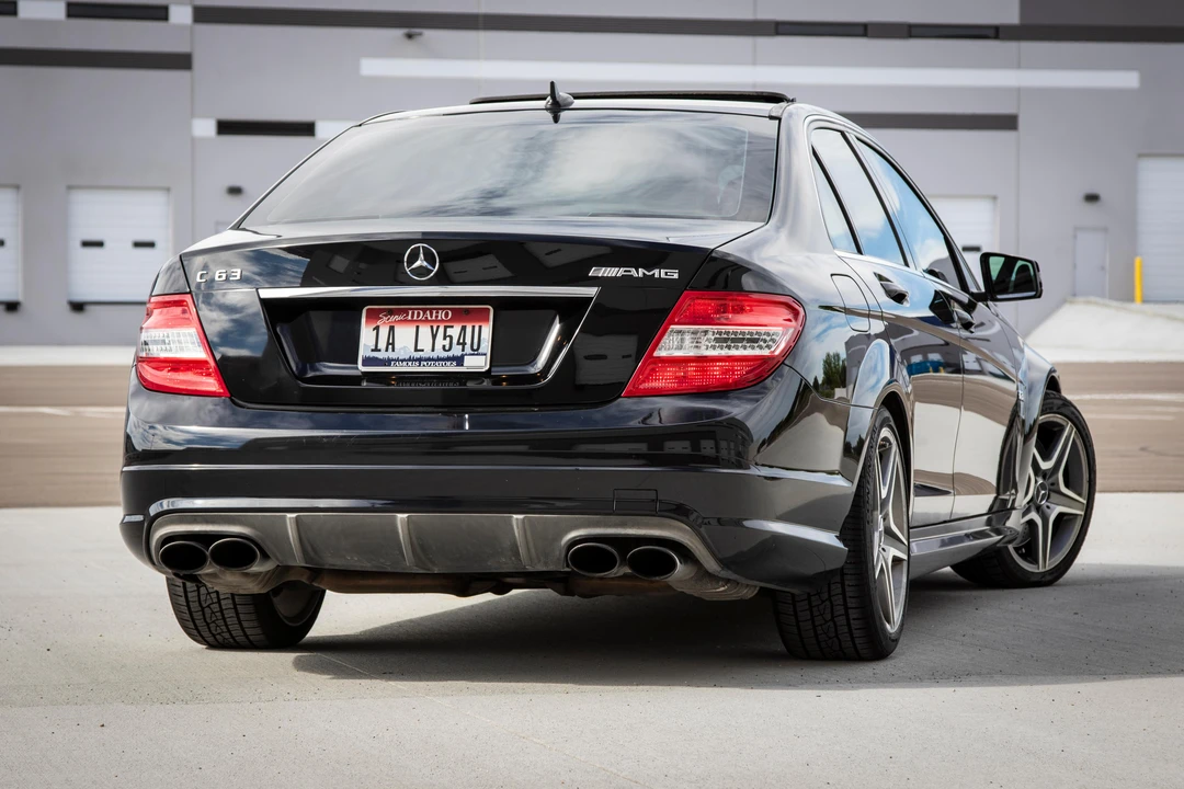 2010 Mercedes-Benz W204 C 63 AMG - Image 15 of 31