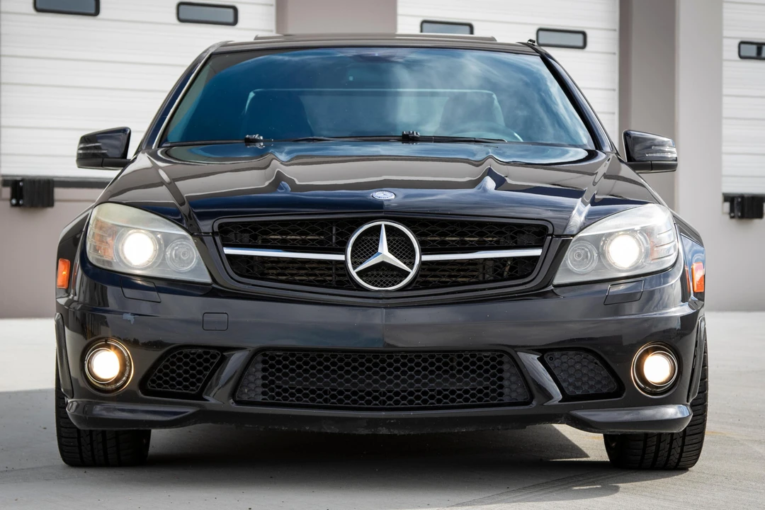 2010 Mercedes-Benz W204 C 63 AMG - Image 2 of 31