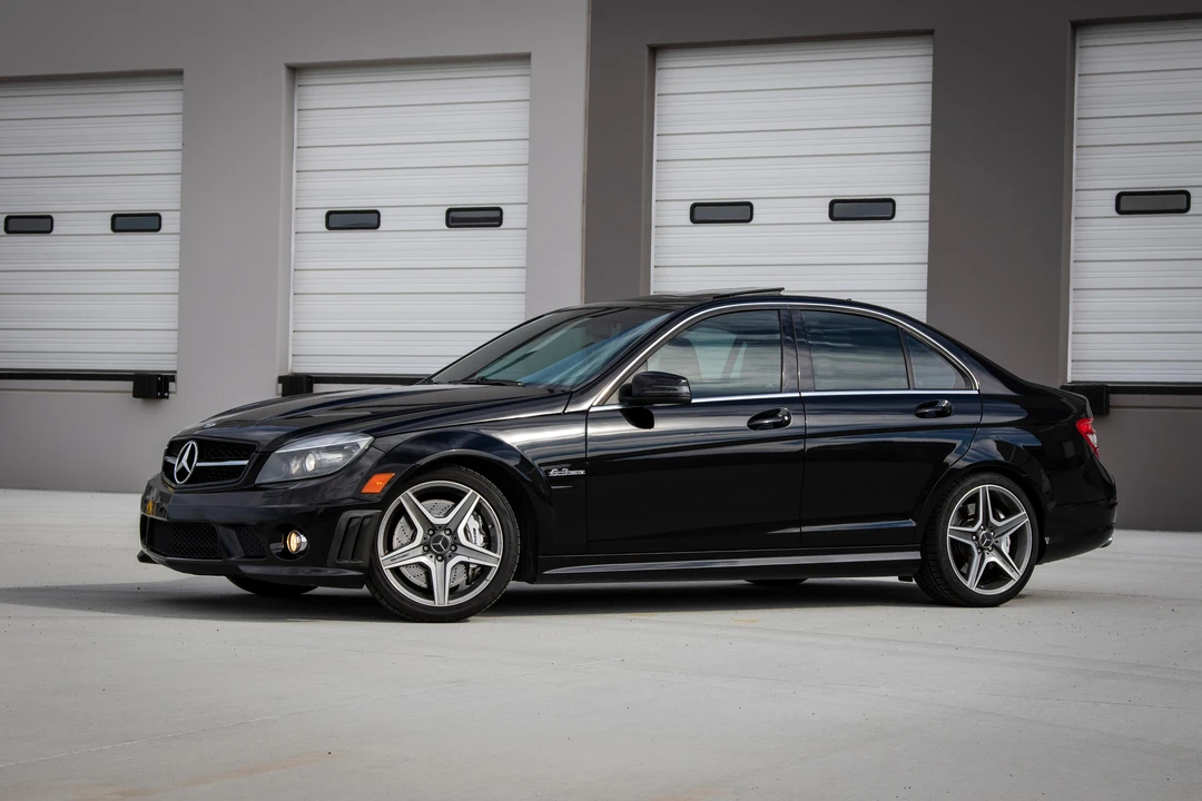 2010 Mercedes-Benz W204 C 63 AMG - Image 8 of 31