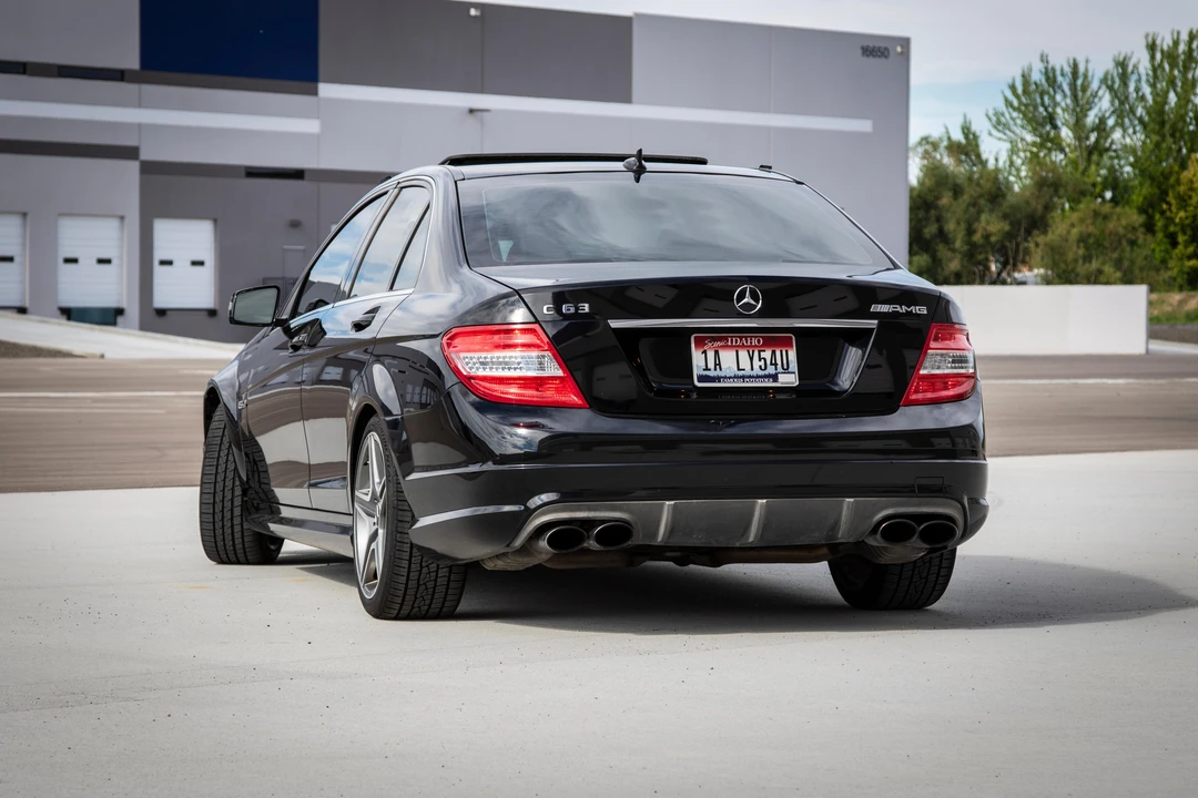 2010 Mercedes-Benz W204 C 63 AMG - Image 14 of 31