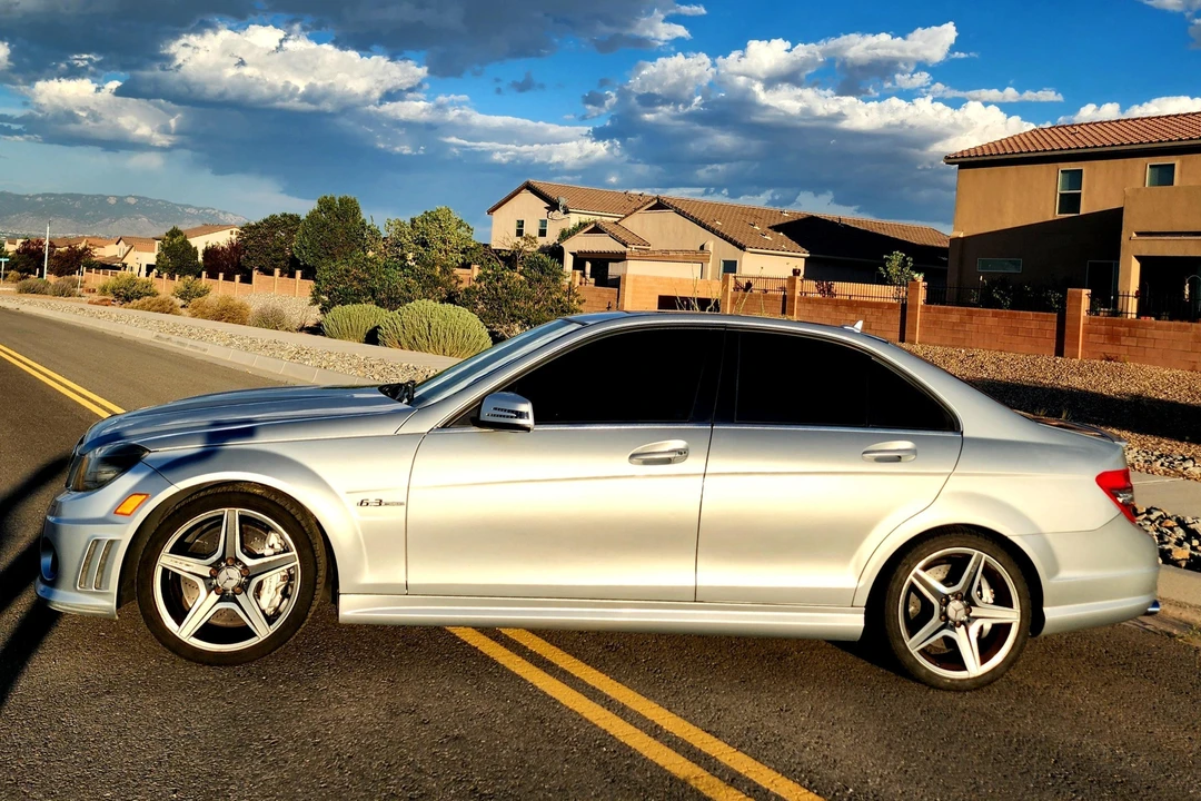 2010 Mercedes-Benz W204 C 63 AMG - Image 3 of 31