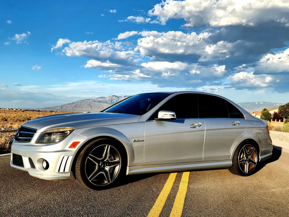 2010 Mercedes-Benz W204 C 63 AMG - Image 7 of 31