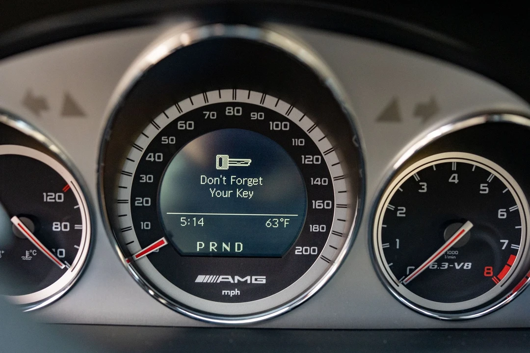 2010 Mercedes-Benz W204 C 63 AMG - Image 15 of 31
