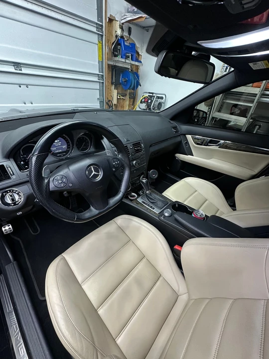 2010 Mercedes-Benz W204 C 63 AMG - Image 29 of 31