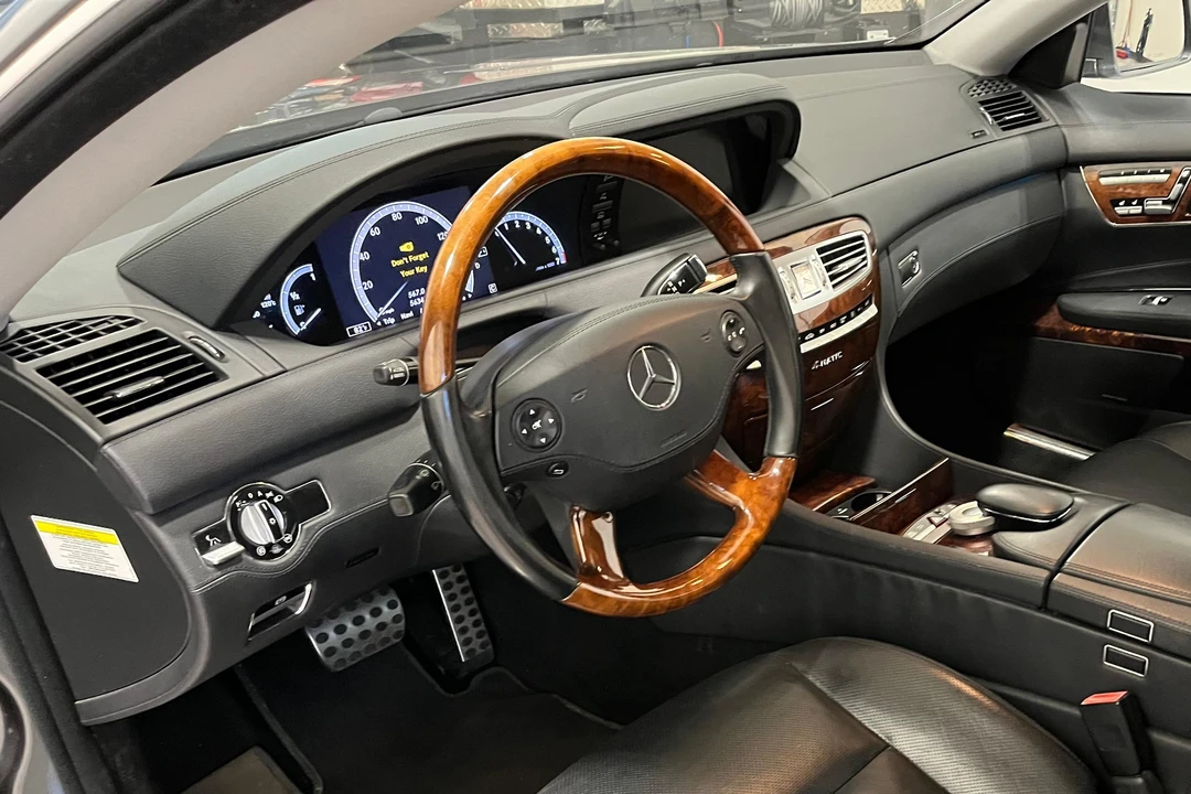 2010 Mercedes-Benz C216 CL-Class - Image 26 of 31