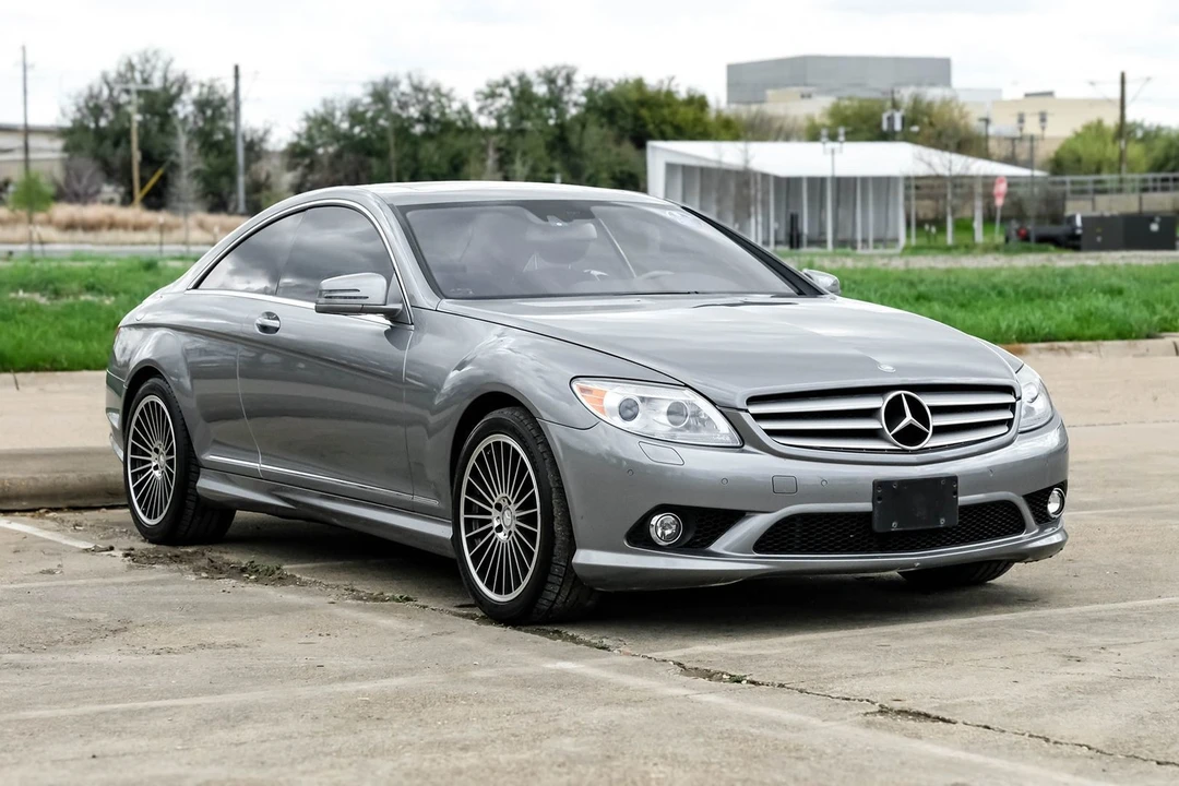 2010 Mercedes-Benz - Image 6 of 31