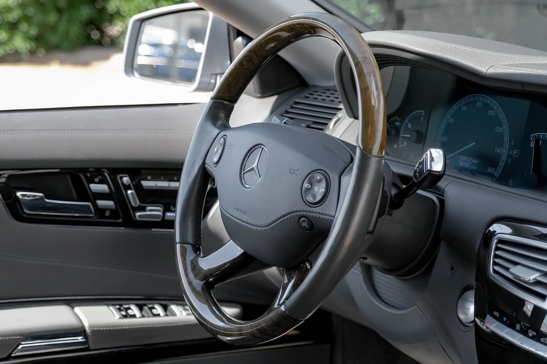 2010 Mercedes-Benz C216 CL-Class - Image 13 of 21