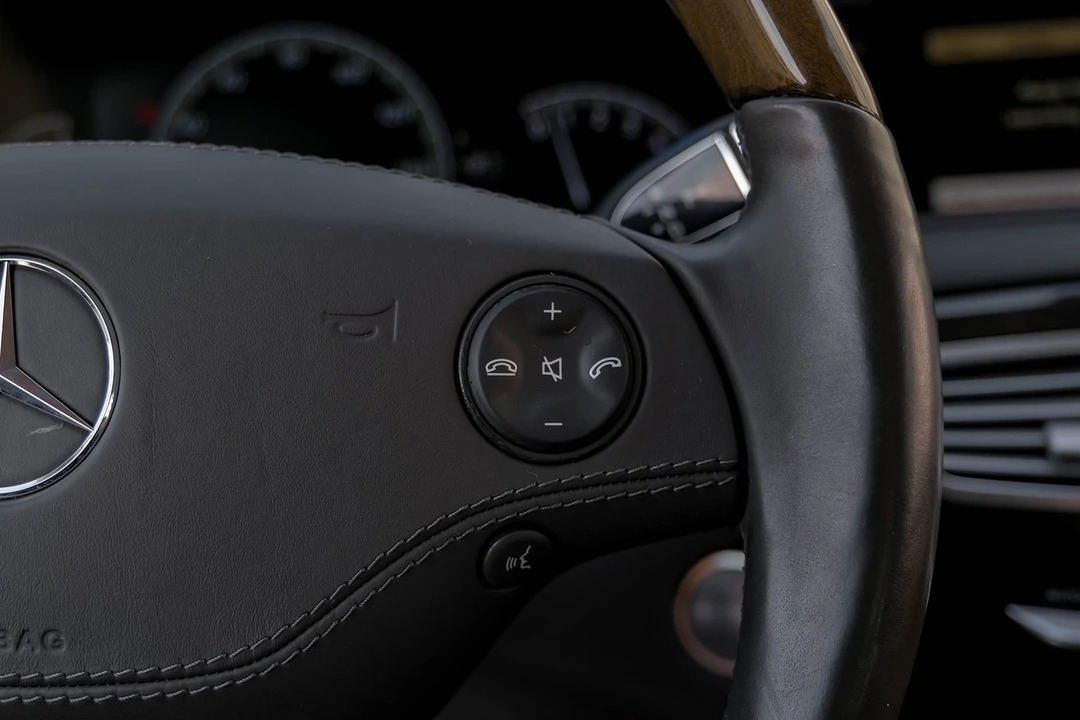 2010 Mercedes-Benz C216 CL-Class - Image 16 of 21