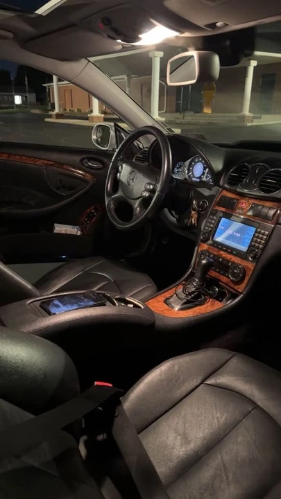 2010 Mercedes-Benz C219 CLS-Class - Image 2 of 5