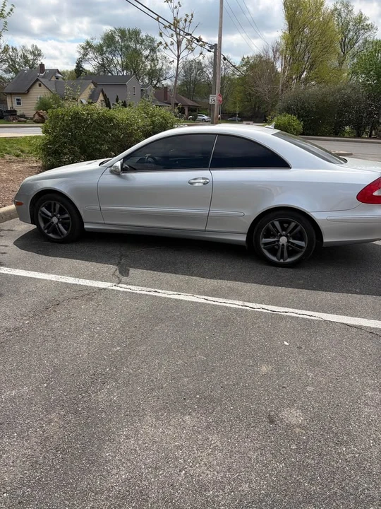 2010 Mercedes-Benz C219 CLS-Class - Image 4 of 5
