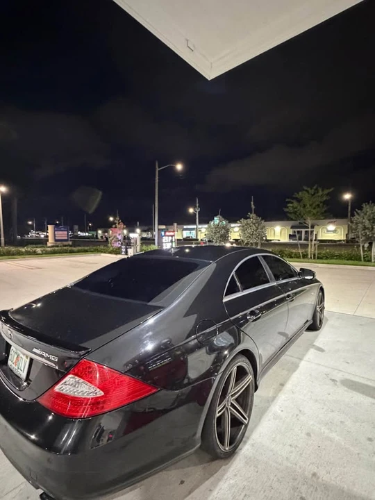 2010 Mercedes-Benz C219 CLS-Class - Image 4 of 20