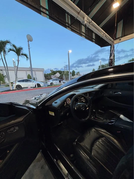 2010 Mercedes-Benz C219 CLS-Class - Image 14 of 20