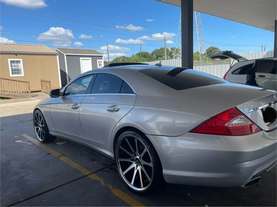 2010 Mercedes-Benz C219 CLS-Class - Image 3 of 10
