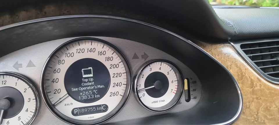 2010 Mercedes-Benz C219 CLS-Class - Image 10 of 12