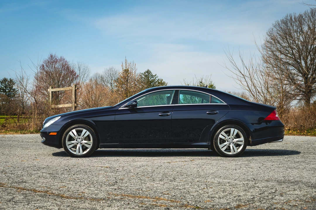 2010 Mercedes-Benz C219 CLS-Class - Image 12 of 31