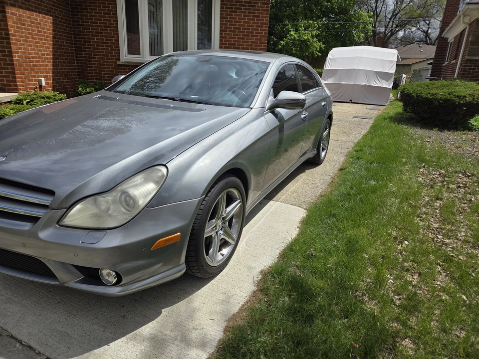 2010 Mercedes-Benz C219 CLS-Class - Image 4 of 31