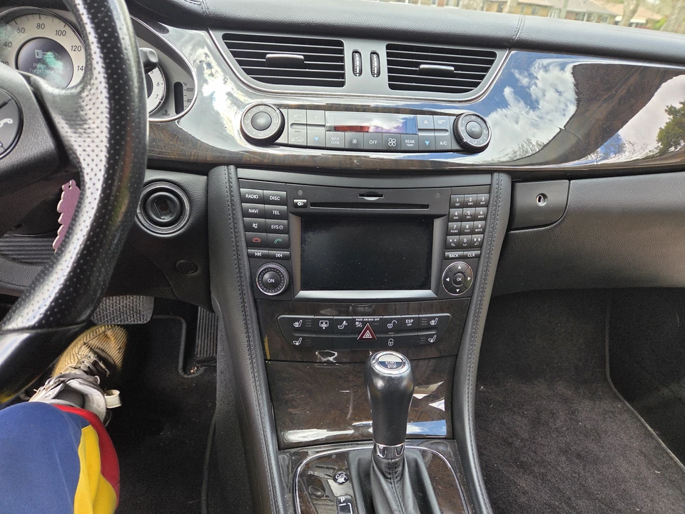 2010 Mercedes-Benz C219 CLS-Class - Image 26 of 31
