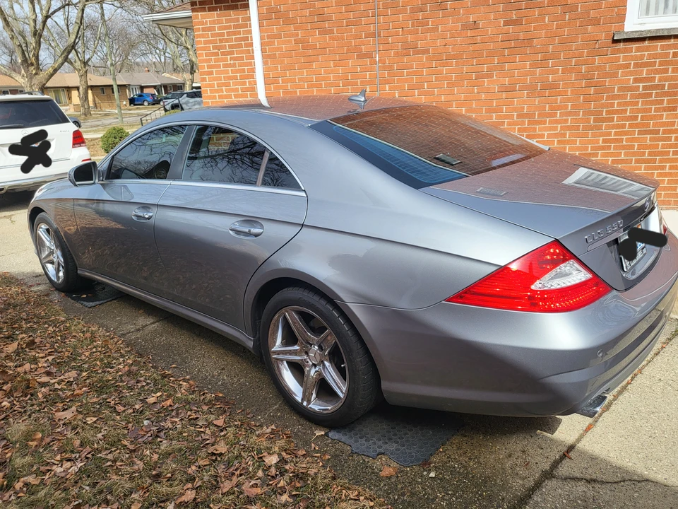 2010 Mercedes-Benz C219 CLS-Class - Image 6 of 31