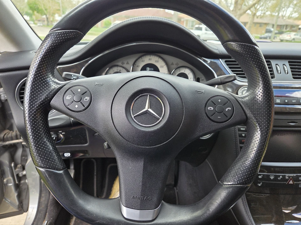 2010 Mercedes-Benz C219 CLS-Class - Image 24 of 31