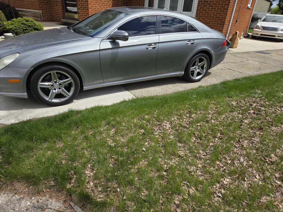 2010 Mercedes-Benz C219 CLS-Class - Image 5 of 31