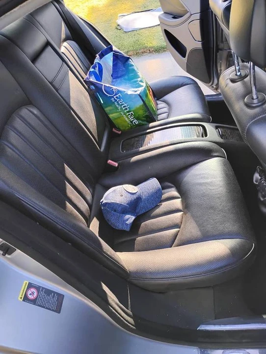 2010 Mercedes-Benz C219 CLS-Class - Image 6 of 6