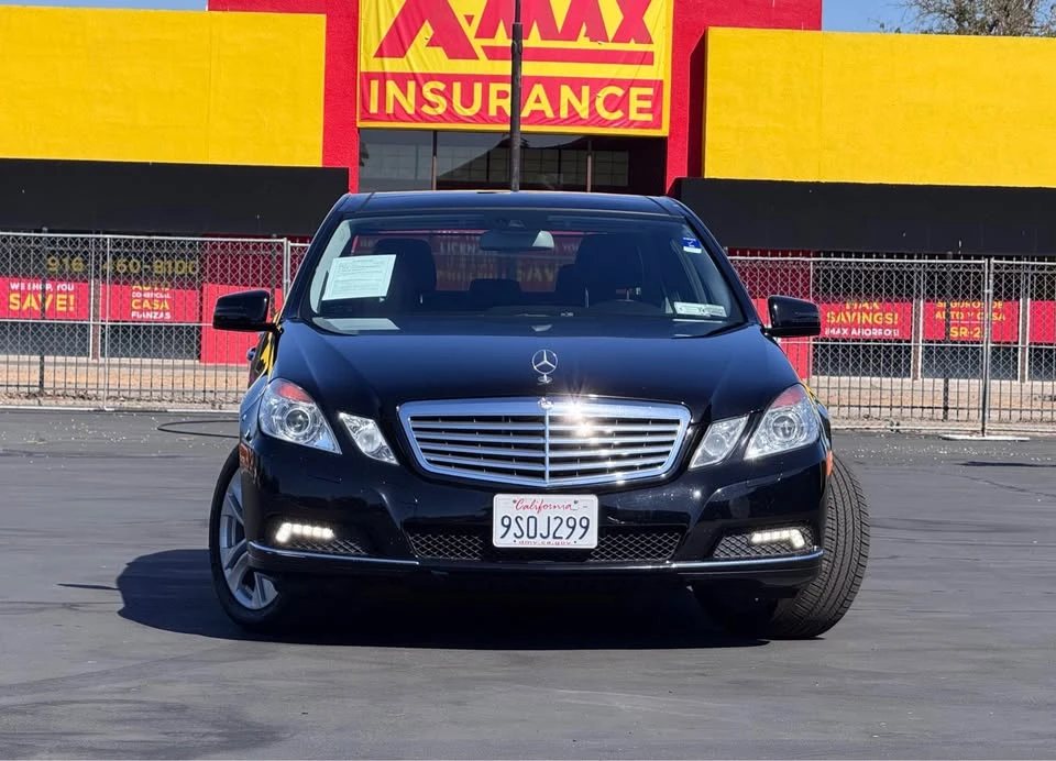 2010 Mercedes-Benz W212 E-Class - Image 3 of 20