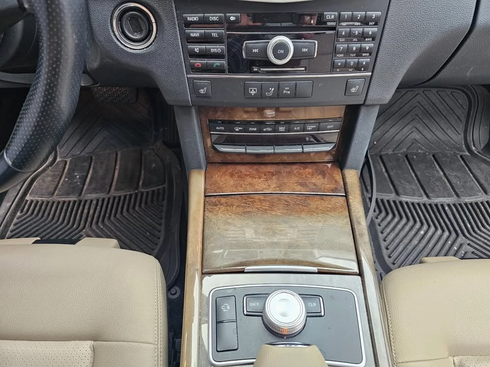 2010 Mercedes-Benz W212 E-Class - Image 17 of 20