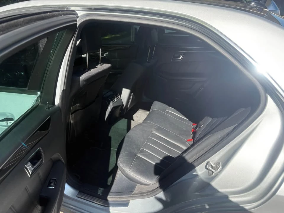 2010 Mercedes-Benz W212 E-Class - Image 9 of 12