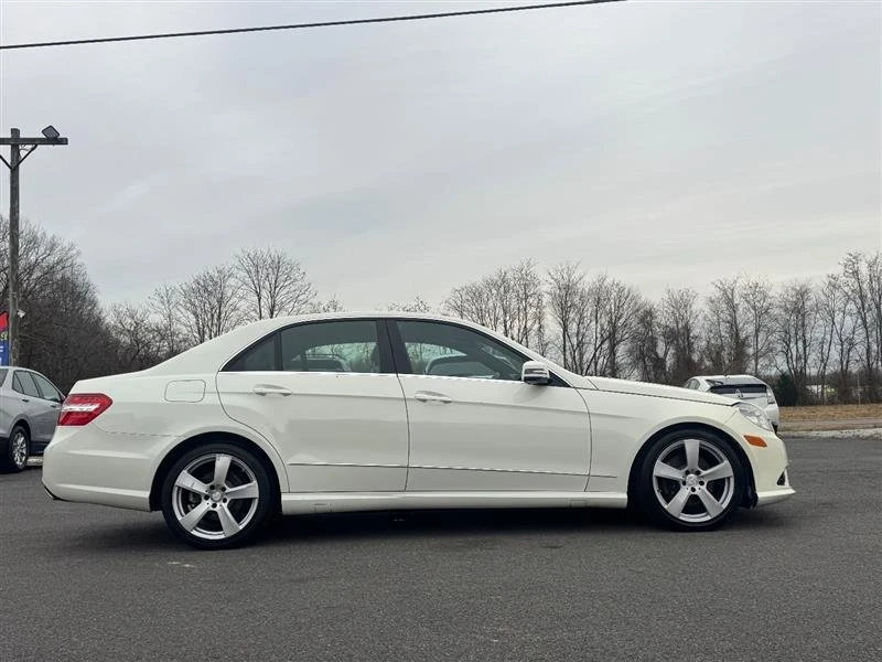 2010 Mercedes-Benz W212 E-Class - Image 5 of 20